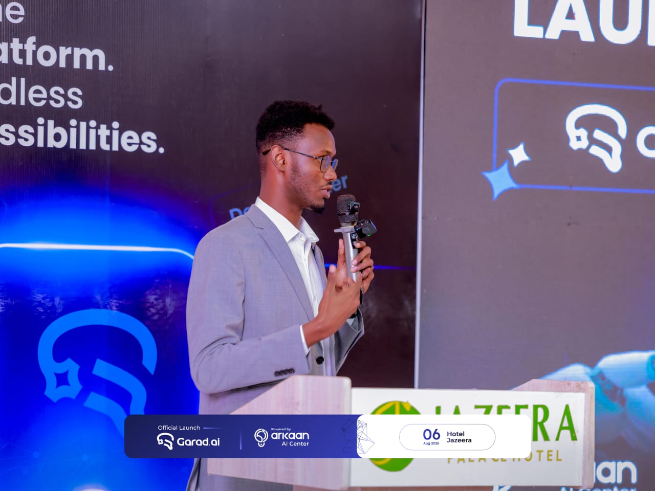 Jabir Osman Gedi speaking at the Garad AI launch